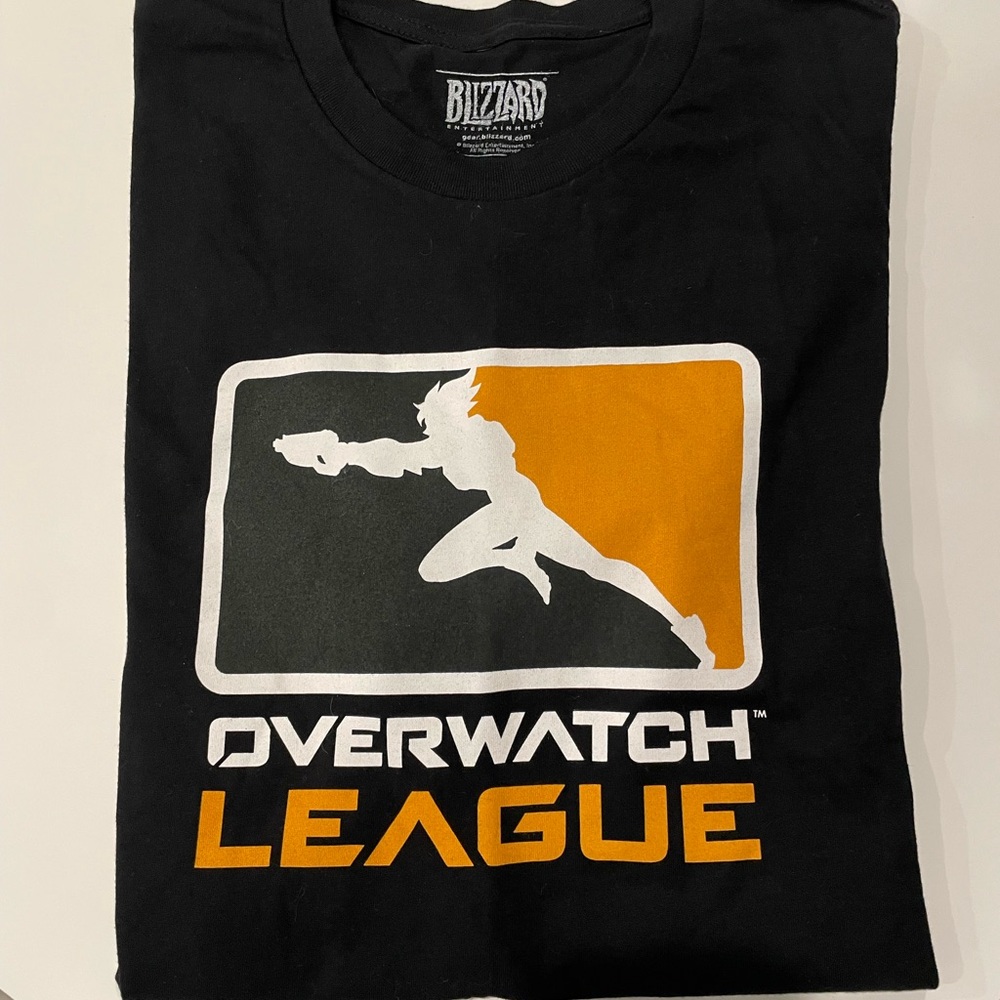 NWOT Blizzard Overwatch League Short Sleeve Tee